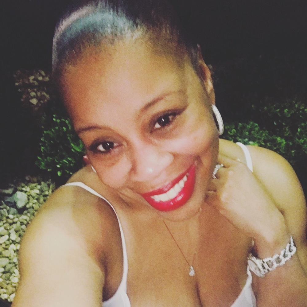 Meet your Posher, Tomeka
